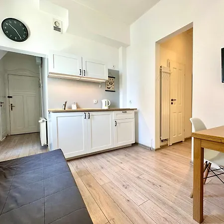 Baltica Iv & Parking Apartman *